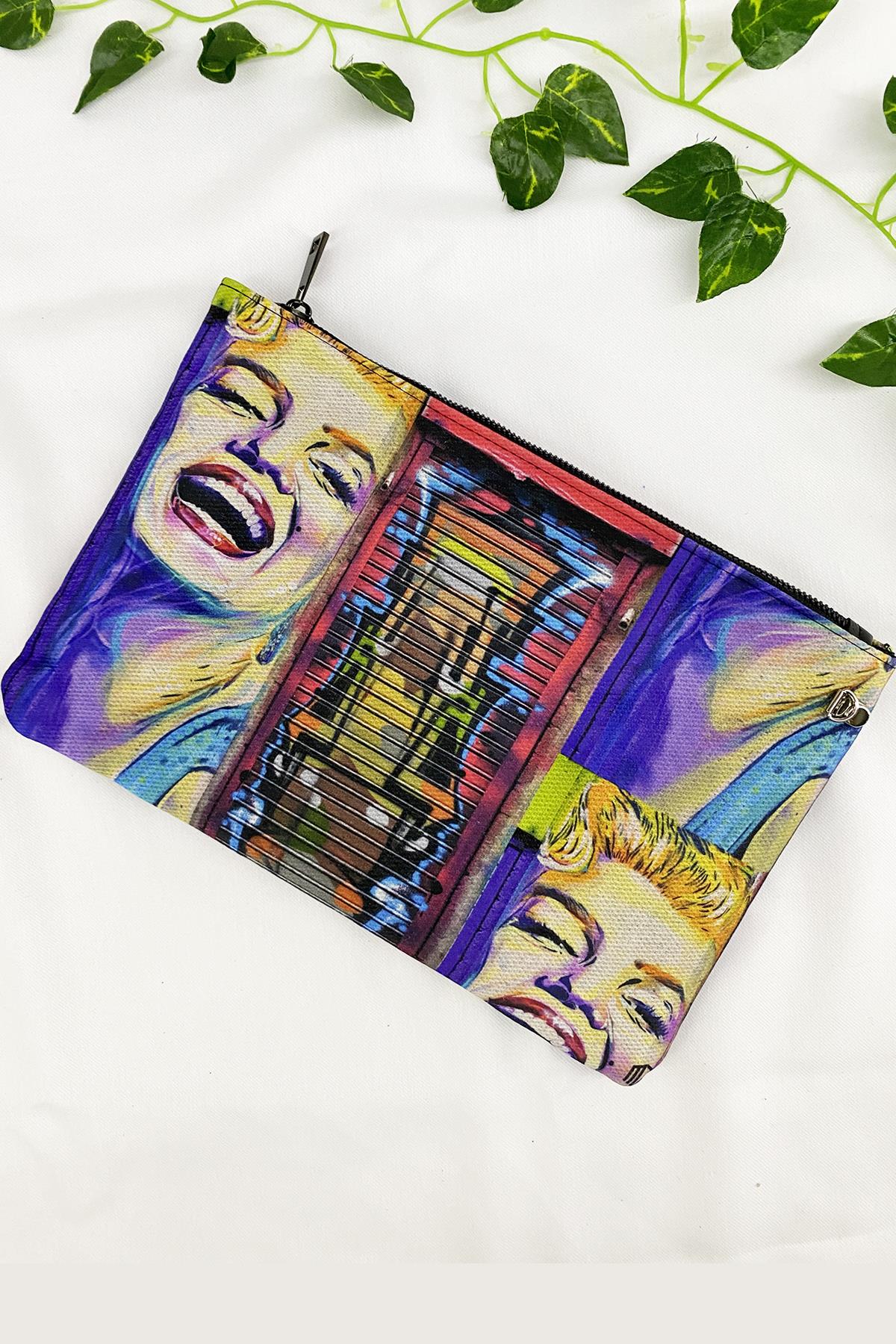 Marilyn Desenli Clutch 